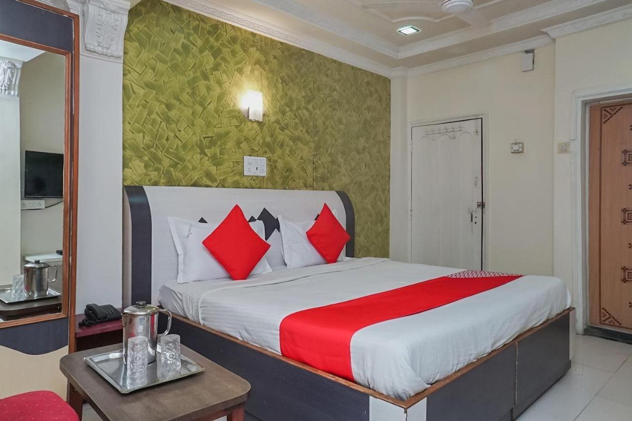 Hotel Tushar Pune Eksteriør bilde